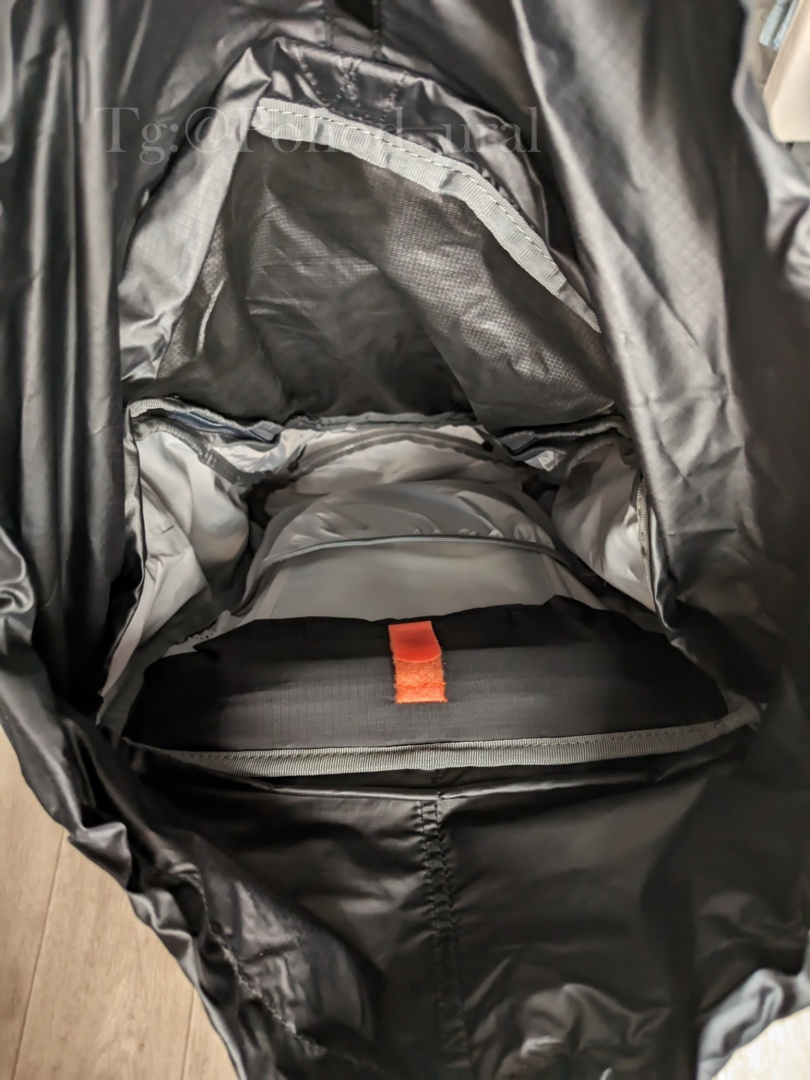 Изображение Deuter Futura Air Trek 50+10 Black-Graphite