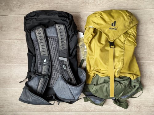 Изображение Deuter AC Lite 24 Black-Graphite / Turmeric-Khaki (оранжевый хаки)